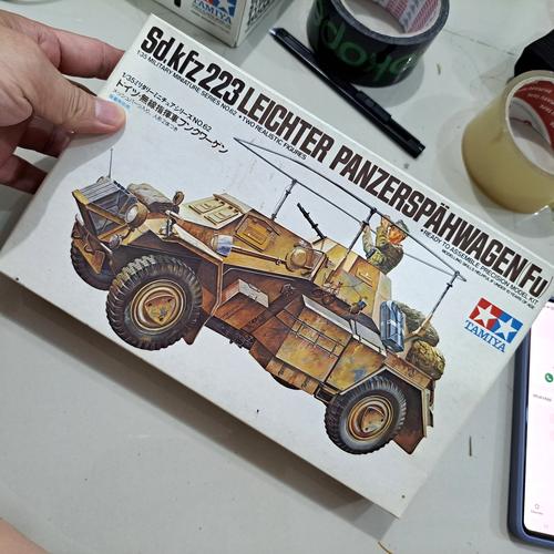 HobbyBoss 083817 1/35 Sd.Kfz. 223, leichter Panzerspähwagen, 25,09