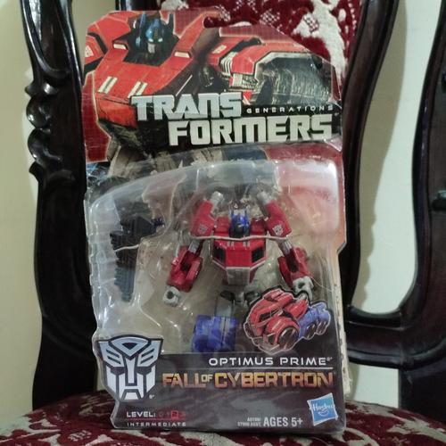 Jual Transformers FOC Fall pf Cybertron Optimus Prime Jakarta Timur Lawrent World Official