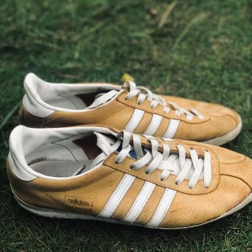 Jual sepatu adidas original second - Kab. Boyolali - algrikashop