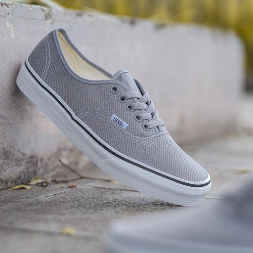 Jual VANS AUTHENTIC WOVEN GREY/WHITE CLASSIC ORIGINAL 100% - BNIB - 39 -  Kab. Sleman - Fagonshop | Tokopedia vans authentic grey