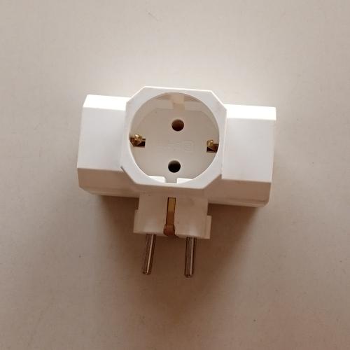 Jual Steker T broco putih / T broco / colokan Te cabang 3 broco - Kota ...