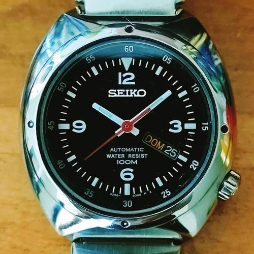 Vintage Seiko S Wave deals high-quality Blue