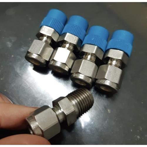 Jual male connector 1/8 tube x 3/8 npt / male connector ss316 - Jakarta ...