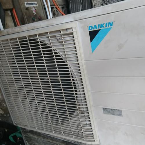 Jual ac outdoor daikin 2pk original freon R22 - Jakarta Utara - LIGHT ...