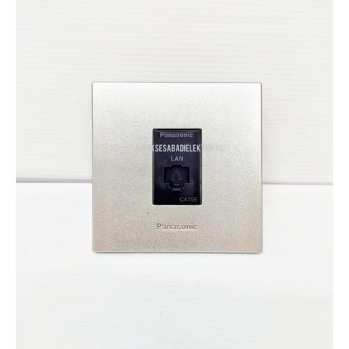 Jual PANASONIC OUTLET DATA CAT 5 SILVER BLACK / PUTIH STYLE MWS - Kota ...