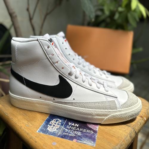 Sepatu Nike Blazer Mid 77 Nike Jordan 77 Nike Blazer Top Mid Id