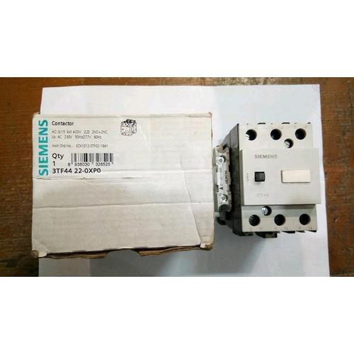 Relais Siemens 3TF44 22-0A 230V AC - Occasion Mais Jamais Utilisé