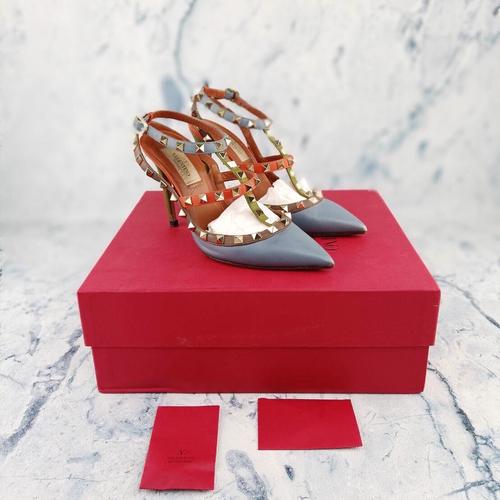 Jual Valentin* Rockstud Strappy Heels Jakarta Utara skysinsluxury