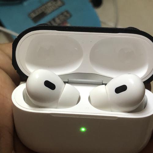 AirPods Pro2 lightning（Do the New USB-C AirPods Pro 2 Sound