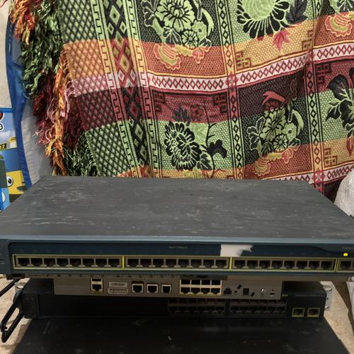 Jual Cisco Catalyst 2950-24 port switch - Kota Denpasar - Henchman ...