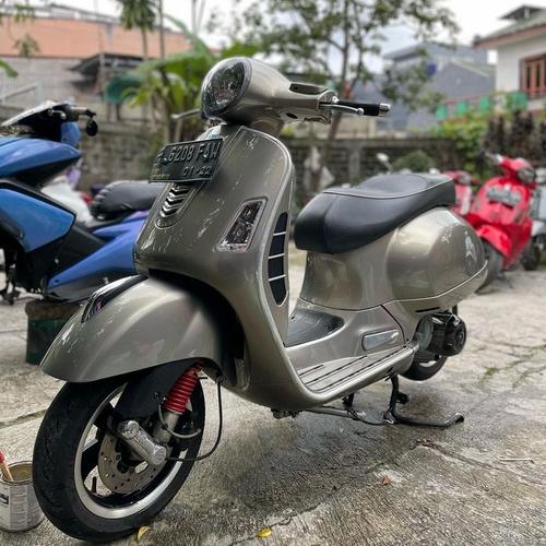 Jual Repaint Full Body Vespa Matic Gold - Jakarta Timur - CBP CUSTOM