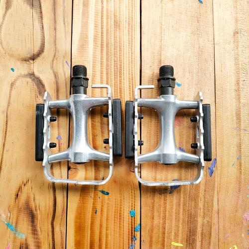 Crampons Vélo Wellgo Jeu De Crampons Wellgo RC-4 Pour Pédales WAM-R2