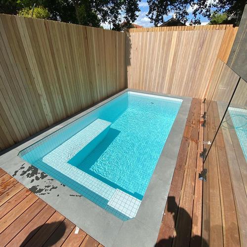 Jual Keramik Lantai kolam renang SQ 1100 Supreme KW 1 Kuda Laut Mass