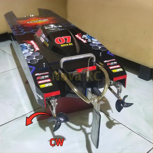Jual Rc boat propeller shaft flexible CW/CCW for jet boat 100cm keatas ...