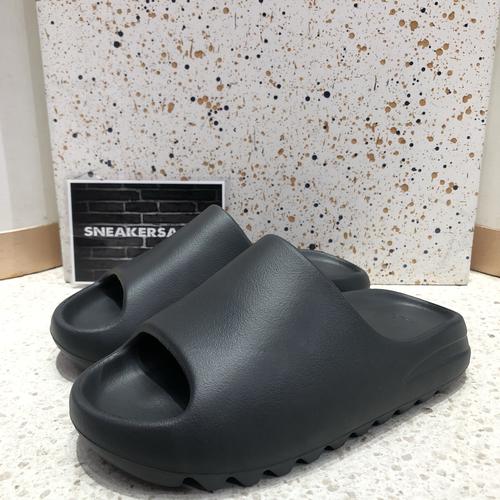 yeezy slide 45