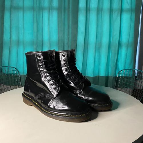 Jual dr martens 1460 black smooth MIE original / docmart - Kota Batu ...