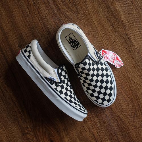 vans slip on 39
