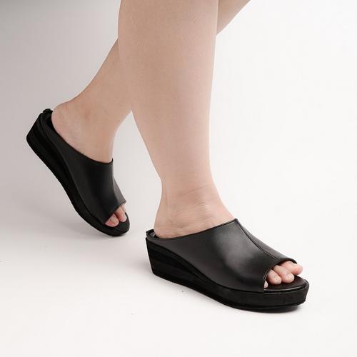 Sepatu Sandal Wanita Selop Kulit