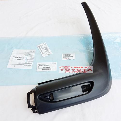 52161-0d070 mobil toyota sienta