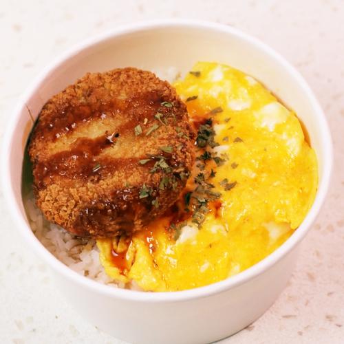 Jual Nasi Menchi Chicken Katsu with Tonkatsu Sauce Jakarta Selatan