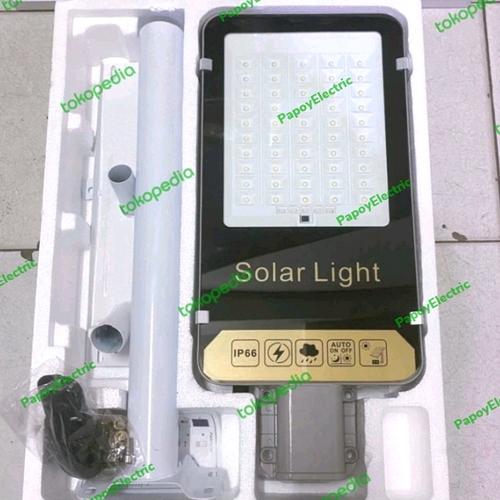 Jual Lampu Jalan Led 800W 800Watt Solar Cell PJU Tiang 2in1 Tenaga ...