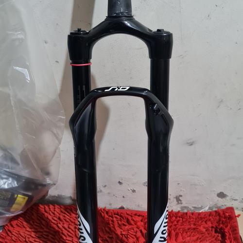 Fourche Rock Shox SID World Cup Carbone – Blanc – Neuve (défaut Mineur)