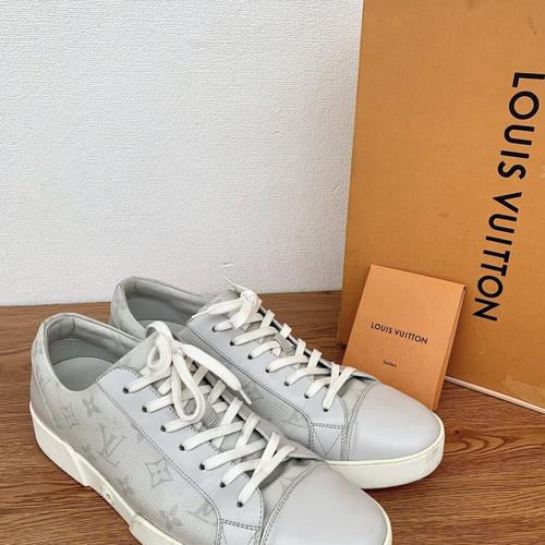 Jual Lv sneakers original sz 1/2 Kota Tangerang Goldensize