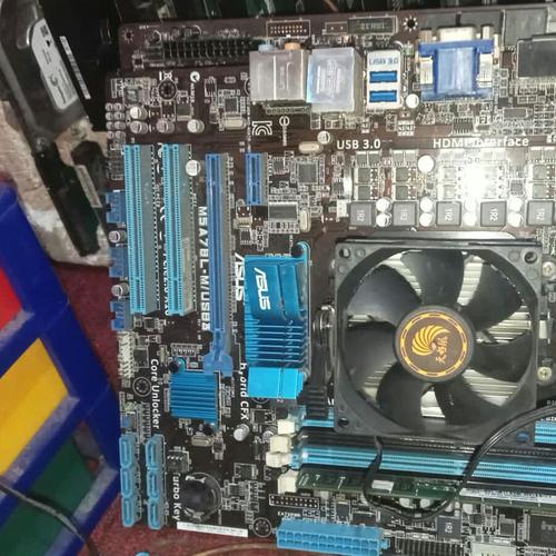 Jual MOTHERBOARD ASUS AM3+ M5A78-M USB / MOBO AMD AM3 4 SLOT RAM DDR3 ...
