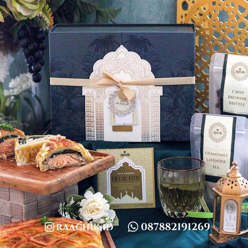 Jual Emirates Salmon en Croute Ramadan Hampers Lebaran idul fitri Jakarta Barat Raachik
