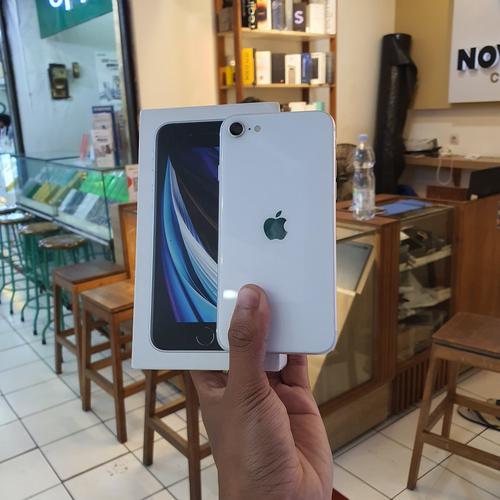 Handphone Ios Jual iPhone Se 2020 128Gb internasional - Kab. Karanganyar - Portal ...