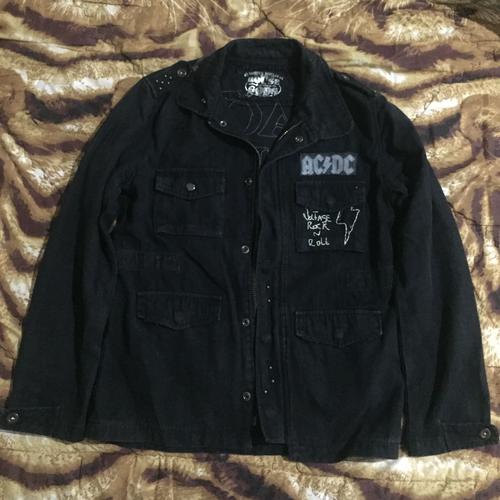 Jual jacket/ outerwear/kemeja outer acdc official - Jakarta Barat ...