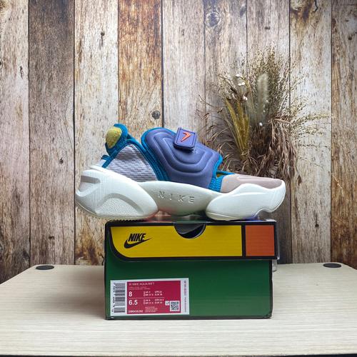nike aqua rift fossil stone
