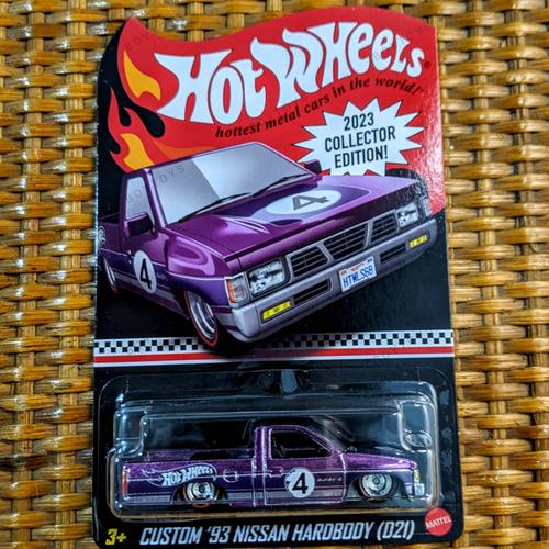 Jual Hot Wheels Custom 93 Nissan Hardbody D21 cacat tampo angka ...