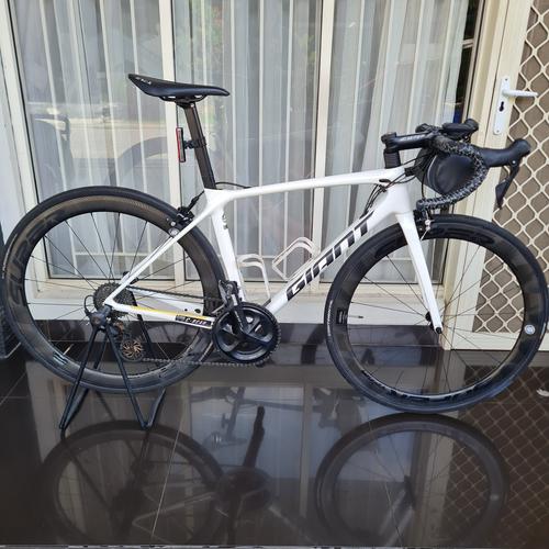 Jual ROAD BIKE GIANT TCR ADV 2 RIM BRAKE UPGRADE Jakarta Pusat