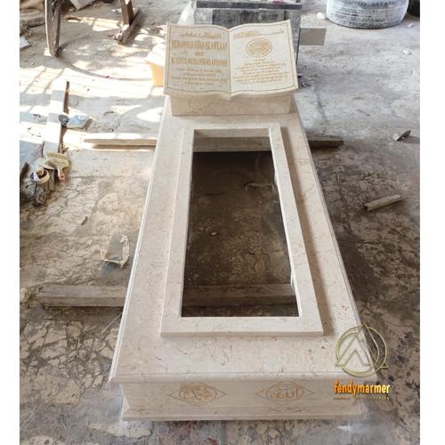 Jual Kijingan makam model pahlawan pondasi tinggi full grafir kaligrafi