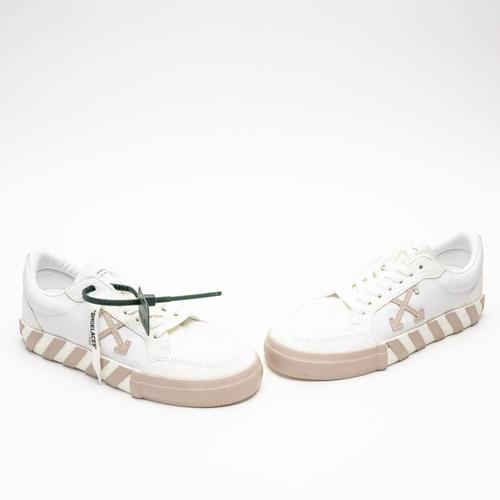 Jual Off White Low Vulcanized Canvas Sneakers Kota Bandung