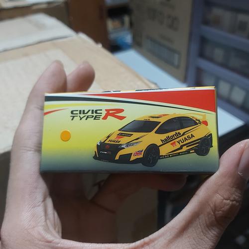 INNO64 1:64 Honda Civic Type- R (Fk8) in Yellow – Model Cars Houston