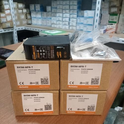 Autonics BX5M-MFR Retroreflective Photo Sensor – 5m Sensing, Light/Dark On, Relay Output, 24-240V AC/DC
