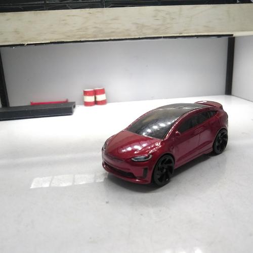 Jual hotwheels tesla model x diecast loose junk bukan tomica 11C Kab