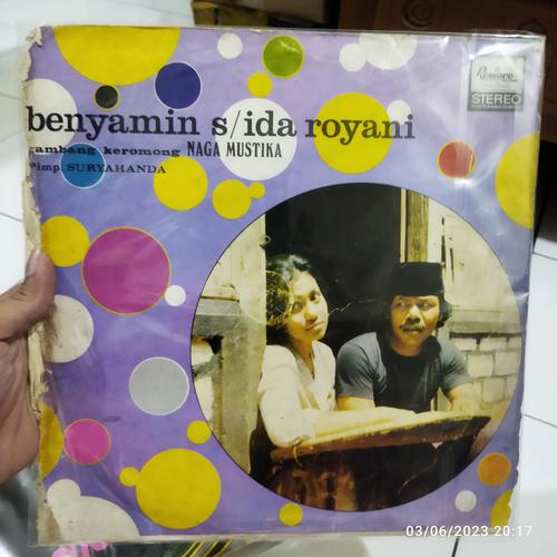 西城秀樹　レア　下敷き 芸映承認 週刊少女フレンド 東京クイン製　当時物 未使用品 西城秀樹 レア 東京クイン製 週刊少女フレンド 下敷き 芸映承認