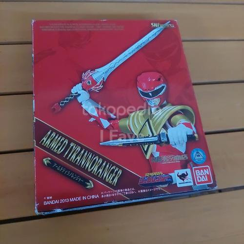 Jual SHF Armored Red / Armed Tyrano Ranger - Zyuranger / Power Rangers ...