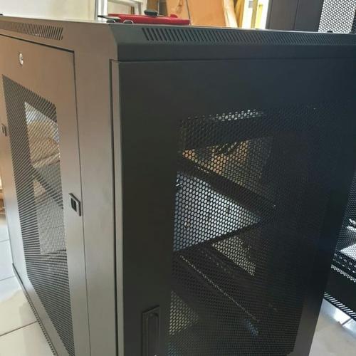 Hagane Rack Jual Hagane Rack Server Closed Standing 18U Rack 600mm Perforated Door ...