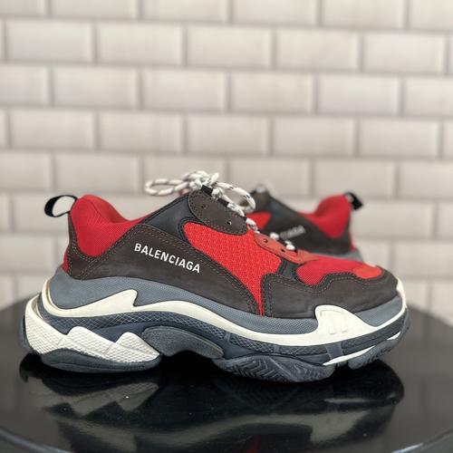 Sepatu Balenciaga Triple S Original Balenciaga Triple S Originali