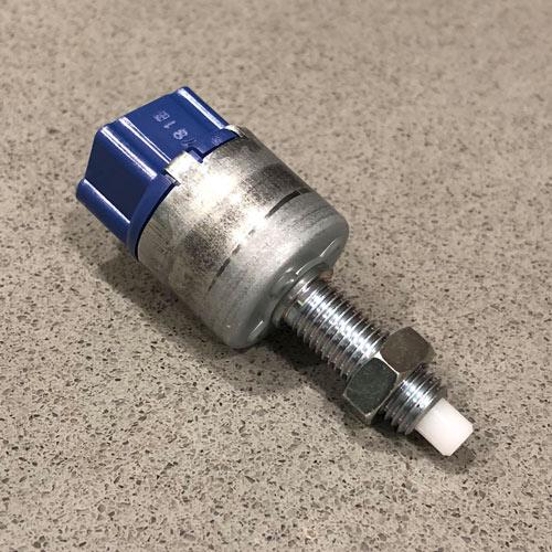 Jual Switch Lampu Rem Crown Camry Land Cruiser 100 LX470 Lexus 84340