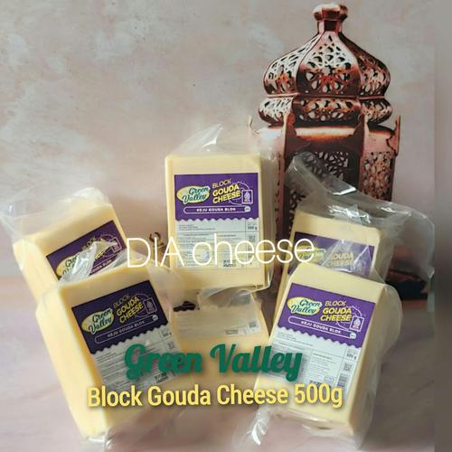 Jual Keju Natural Block Gouda Green Valley HALAL 1/4 kg Jakarta
