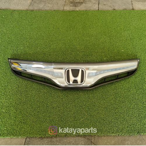 Jual Grill Honda Jazz GE8 Fit Hybrid GP1 GP4 Japan - Kab. Magelang ...