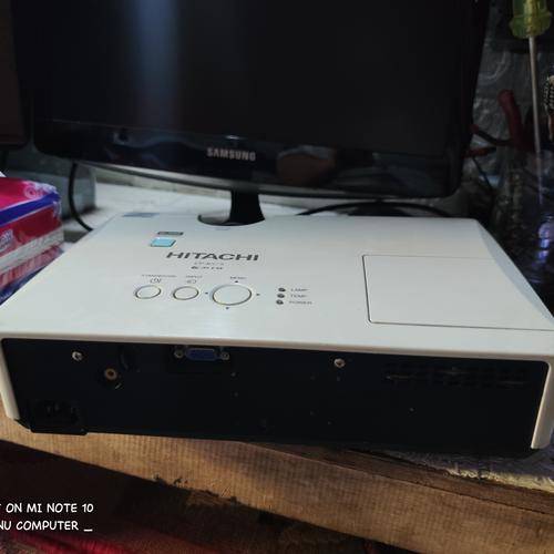 Jual proyektor Hitachi - Jakarta Pusat - Danu computer danu-compo ...