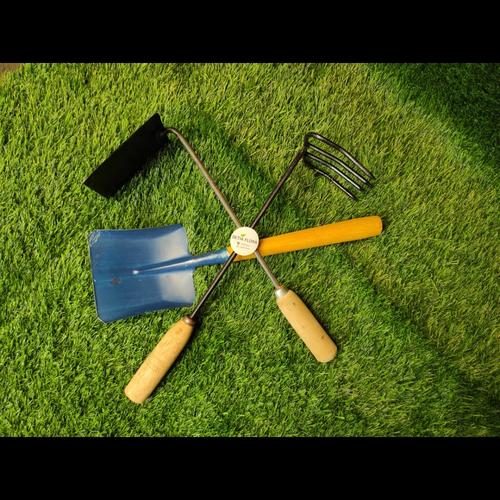 Jual Alat berkebun Alat Taman Pacul , Sekop, Garukan Garpu Mini - Pacul ...