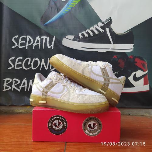 Jual nike air force react white original Bandung Barat