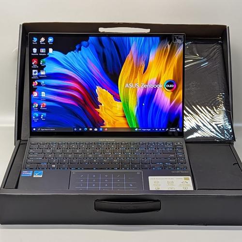 ASUS UX31A/i7 +4G+SSD128G/カメラ/win11